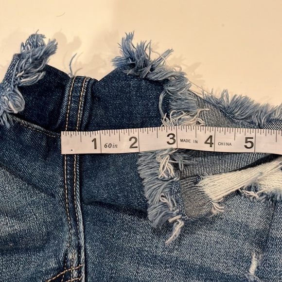 Vervet High Rise Shorts Size S - Picture 7 of 16